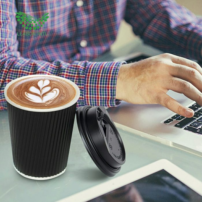 Custom insulated black paper coffee cups with lid - Image 3